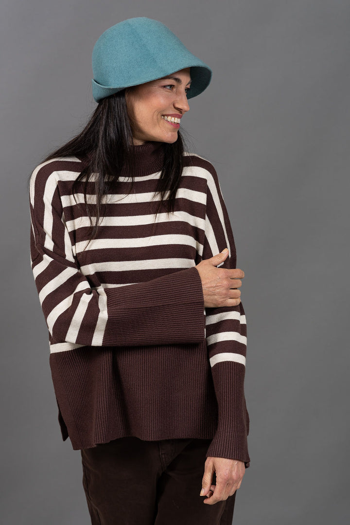 סריג שירי 6108 | חום שוקולד