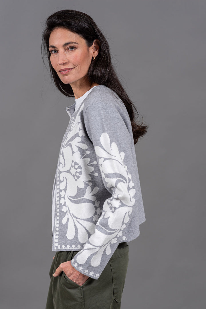 קרדיגן תאי  2011 | אפור